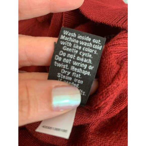 APT red v neck long sleeves sweater size XL - Picture 5 of 13